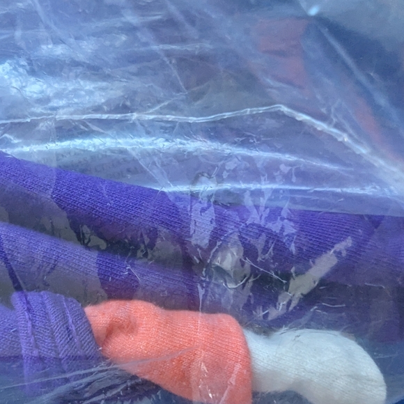 Gildan Men's Heavy Cotton Adult T-Shirt, 3-Pack (Medium) - Picture 5 of 5